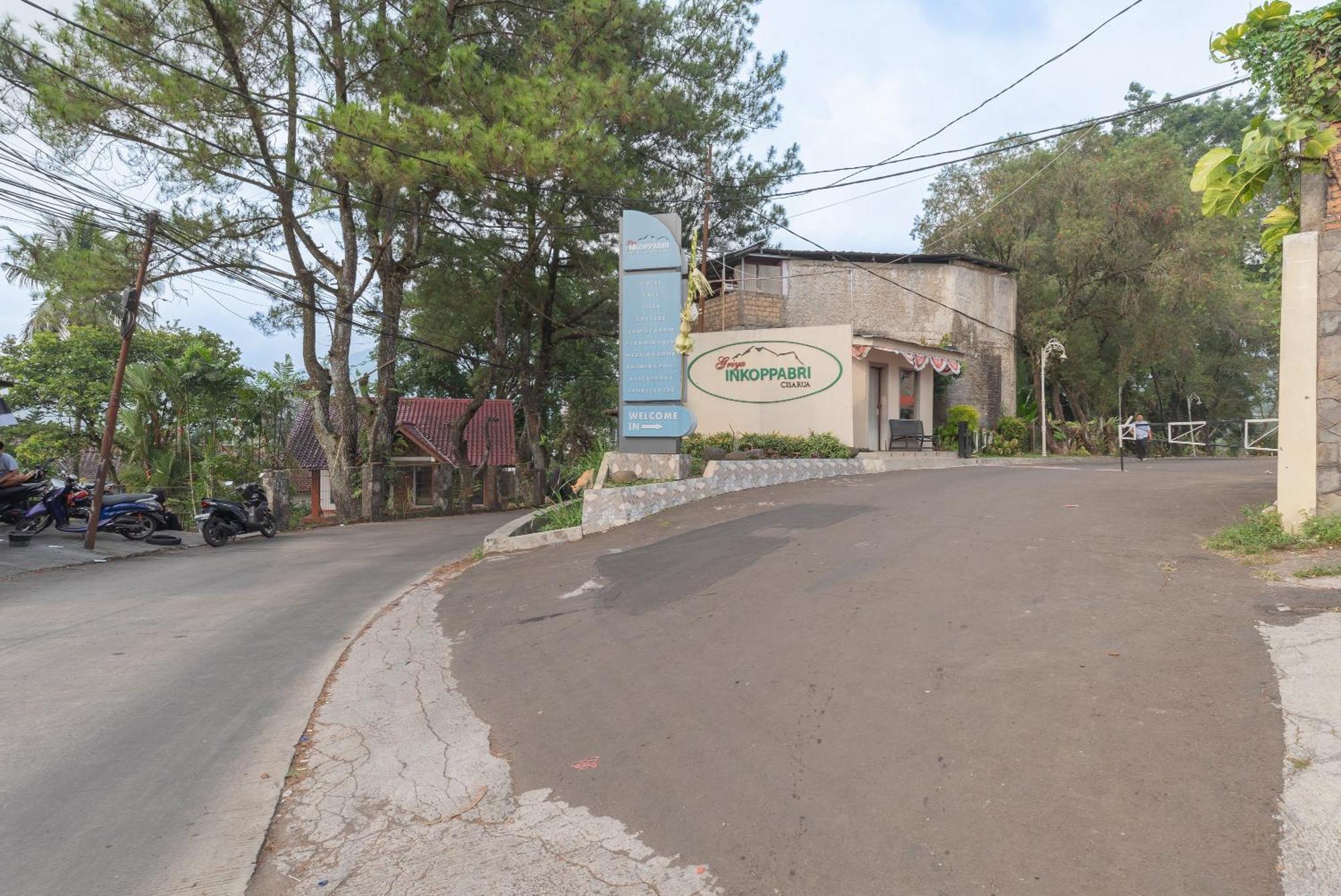 Urbanview Hotel Inkoppabri Cisarua Puncak Dış mekan fotoğraf