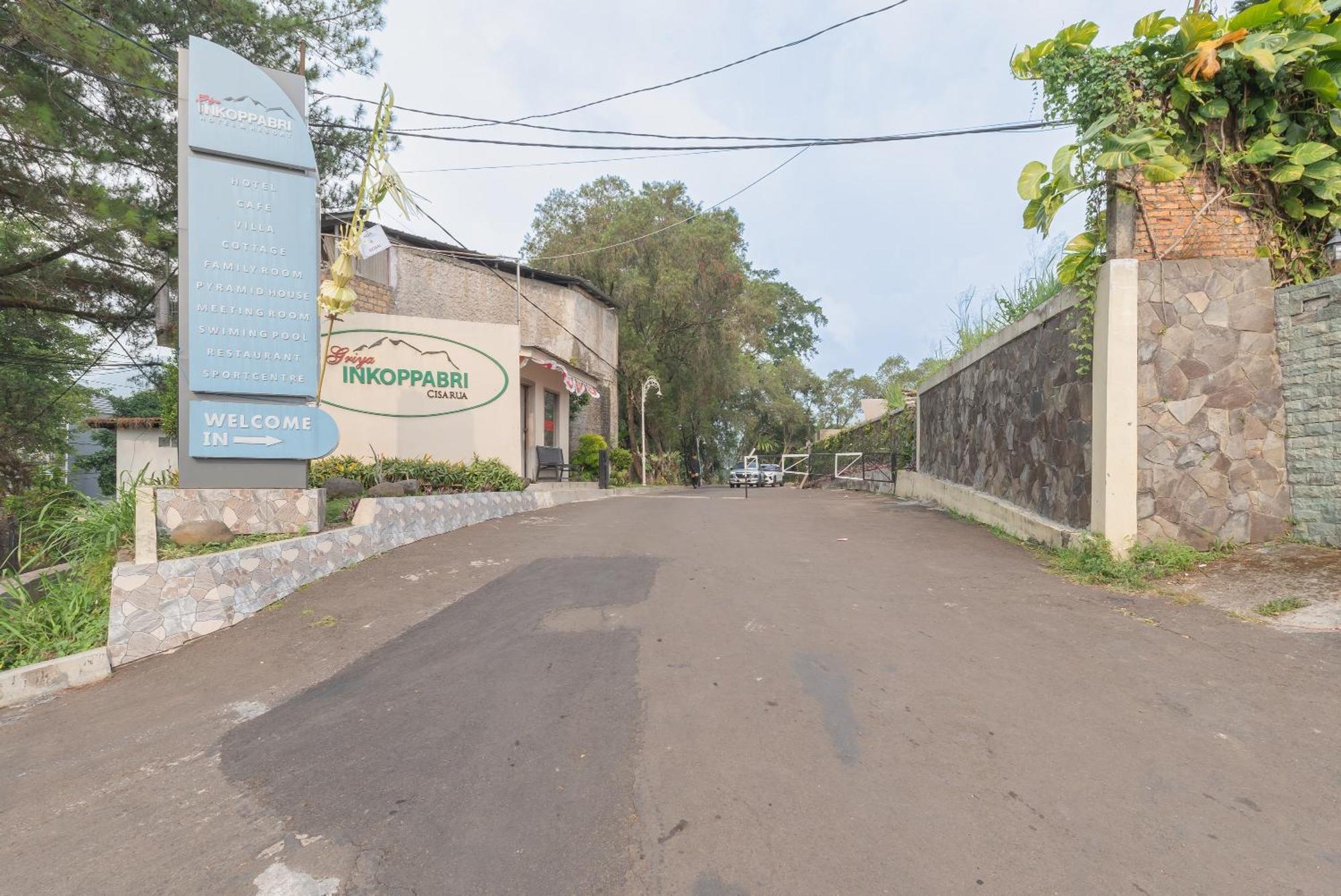Urbanview Hotel Inkoppabri Cisarua Puncak Dış mekan fotoğraf